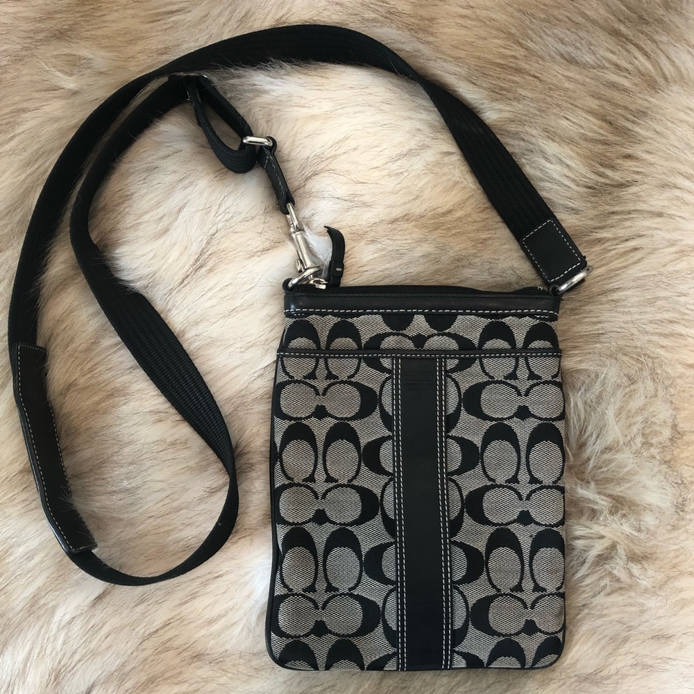AUTHENTIC Coach Crossbody Purse